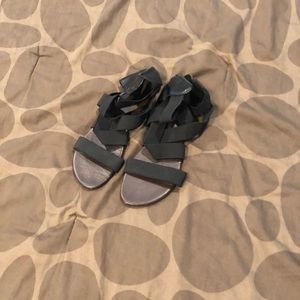 Stretchy gladiator style sandals